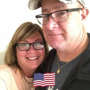 Meet your Posher, Dee